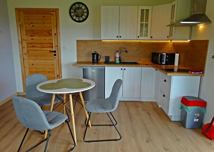 Widokówka Gospodarstwo agroturystyczne *